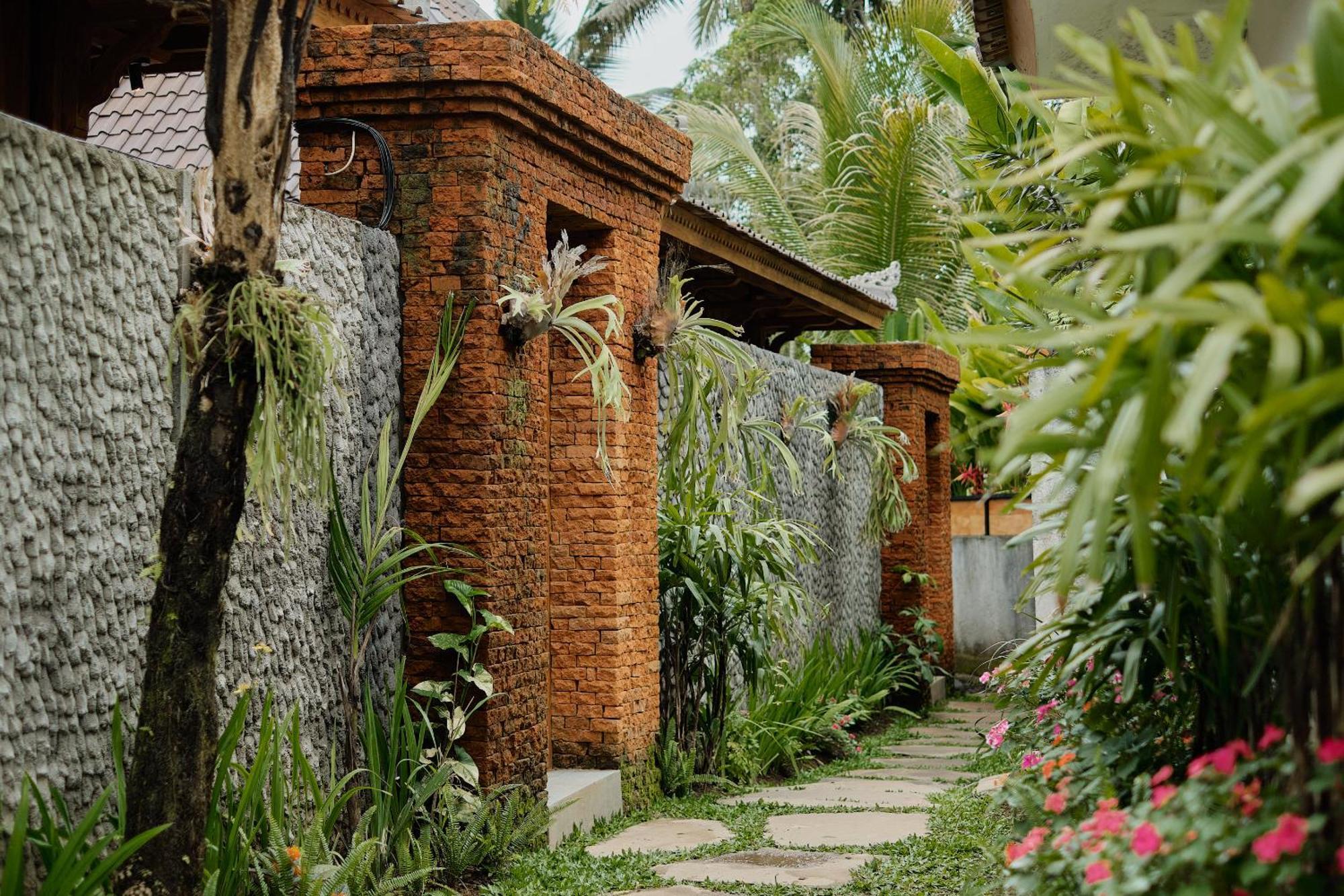 Anandari Villa