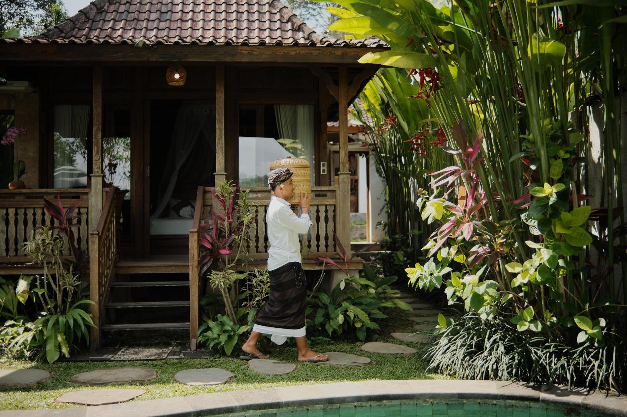 Anandari Villa *